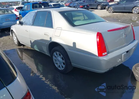 2008 Cadillac Dts 1Sa z USA, uszkodzony, nr VIN 1G6KD57Y38U198313